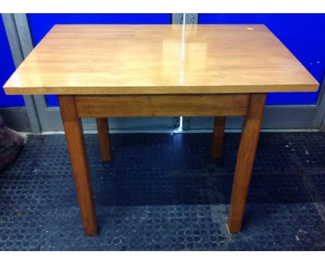 Modern Light Wood Table 