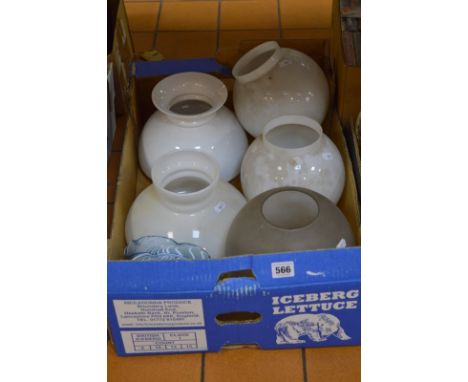 VARIOUS LAMP SHADES
