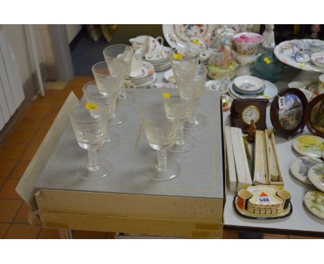 ROYAL DOULTON ART DECO BRIDGE SET, with four card symbol ashtray/trays and a stand with two match holders/strikers, D5096, to