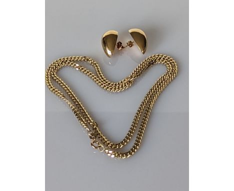 A yellow gold flat curb-link necklace, 53 cm, clasp good and a pair of yellow gold earrings, both hallmarked, 22.5g