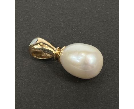 An 18ct hallmarked gold pearl drop pendant, the top of the loop set with opal 