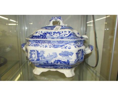 A Spode Italian soup tureen with ladle. 