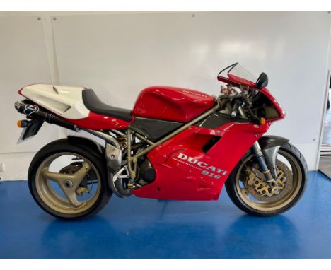 Number 193 of 497 produced. The 916 SP3 was the last of the SP models produced between 1996 and 1998Fitted with titanium con 