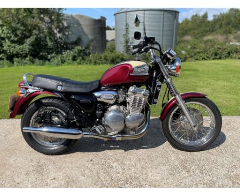 First year of production 900 Thunderbird with just 2,500 miles. Built at the new Hinckley factory between 1995 and 2004Water-