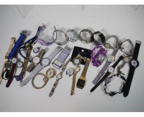 A quantity of wristwatches and similar to include Ingersoll, Oris, Accurist, Pulsar, Citizen and other. [W]