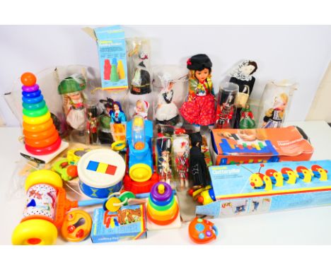 Fisher Price - Kiddicraft - Others - A boxed and unboxed gathering of modern and vintage children's early learning toys with 
