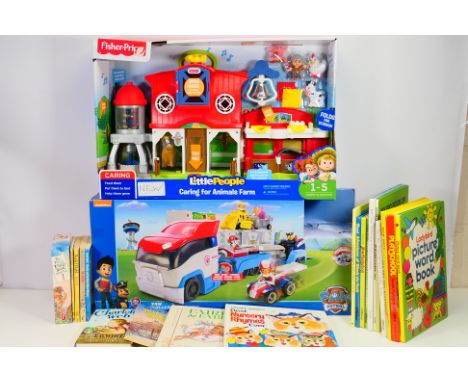 Fisher Price - Nickelodeon - Others - Two boxed modern children's toys and a quantity of mainly 1980's children's books. Lot 