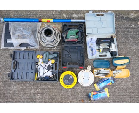 Lot to include a Parkside sander, soldering kit, extension cables and other. [W]