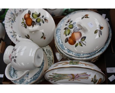 A quantity of China, including Burslem Maine dinner ware, together with Royal Worcester Evesham ware