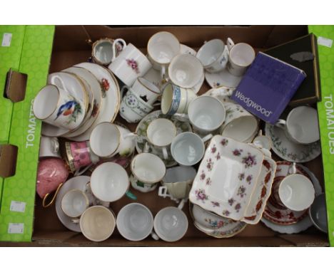 Two boxes of collector's cups and saucers including Royal Worcester Best Loved Birds and Royal Commemorative ceramics (Two bo