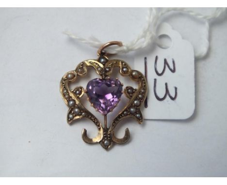 A pearl &amp; amethyst pendant in 9ct - 2.3gms