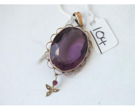 A large amethyst oval stone pendant with pearl drop set in 9ct - 8.3gms