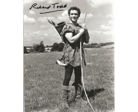 Richard Todd signed Robin Hood 10x8 black and white photo. Richard Andrew Palethorpe Todd OBE 11 June 1919 - 3 December 2009 