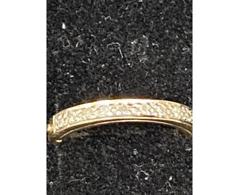 9ct gold ring set with diamonds ( I LOVE YOU) weight 2.8g size K 