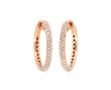 18K rose gold, 80 brilliant round diamonds, colour K-L, clarity VS-I1, approx. 0,6 ct., d=2,3 cm (each), 7.18 g