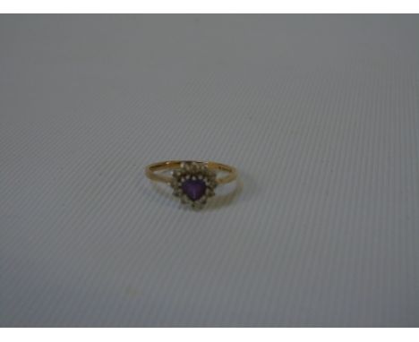 9ct Anethyst stone set cluster ring