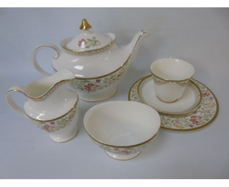 Royal Doulton 8 place tea set in Lichfield pattern