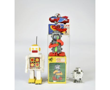 Konvolut 3 x Roboter 1x Pogot Robot, 1x Robot Butler, Okt, 1x Silber Robot,1x Flying Boat mit Okt, Funkt. ok, Z 1- 2 