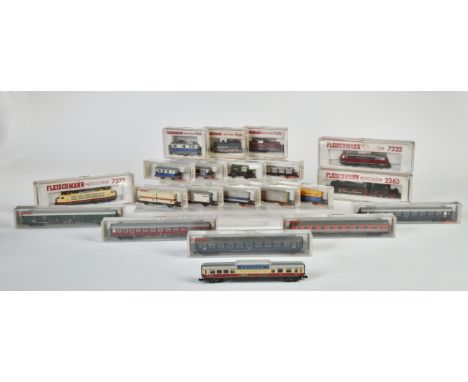 Fleischmann, 6 Lokomotiven, 14 Wagen, W.-Germany, Spur N, original verpackt, Z 1-/2