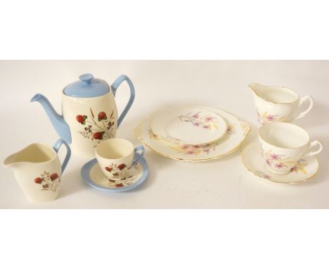 COPELAND SPODE 'SUMMER DAYS' COFFEE SET
comprising coffee pot, six cups, six saucers, sugar basin and cream jug (15); and a R