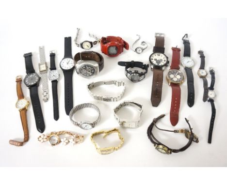 SELECTION OF LADIES AND GENTLEMEN'S WRISTWATCHES
including Swatch, Fossil, Casio, Esprit, Boss, etc. (19)