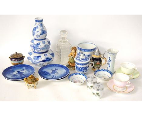 GOOD SELECTION OF DECORATIVE CERAMICS
including four Royal Copenhagen Christmas plates entitled 'The Little Mermaid 1962', 'W