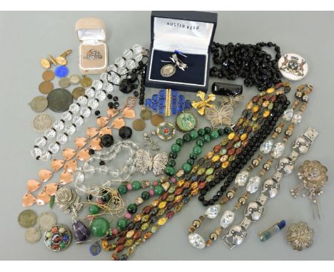 A quantity of costume jewellery, to include a Scandinavian mid 20th century bracelet with pairs of fish marked 830S and maker