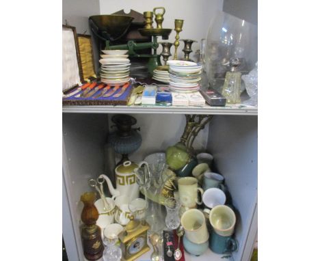 Ceramics, a Susie Cooper coffee set, a Victorian oil lamp, kitchen scales and other items 
