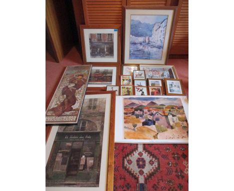 A quantity of miscellaneous framed and glazed prints 