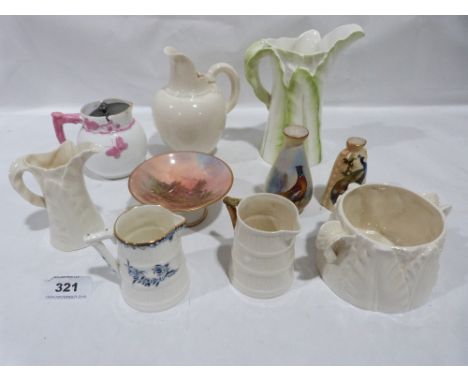 A collection of Worcester small ceramics