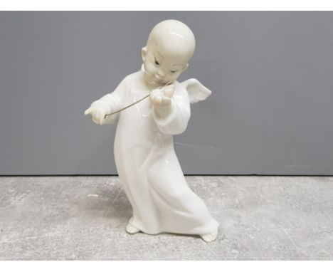 Lladro figure 4536 chinese angel playing violin