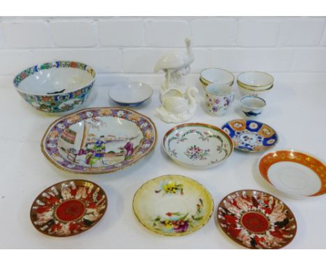 A carton containing a collection of 19th and 20th century Chinese, Japanese and English porcelains to include cups, tea bowls