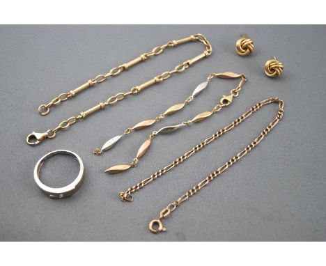 A collection of jewellery to include: A three colour gold linked bracelet (broken); A Figaro bracelet; A bar and linked brace