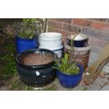 Various plant pots.
