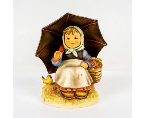 No. 9 made specifically for members of Goebel Collectors Club. Includes original box. Dimensions of box: 6.5"L x 6.75"W x 5.2