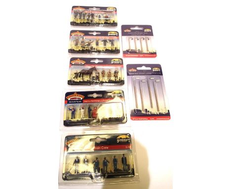 Bachmann accessory packs x7; train crew, maintenance crew, farming, tradesmen, rural tradesmen, lamp ports x2. All new in pac
