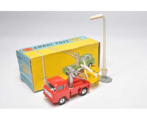 Corgi no. GS14 Hydraulic Tower Wagon with Lamp Standard. Complete inc figure. Displays very good to excellent with the odd mi
