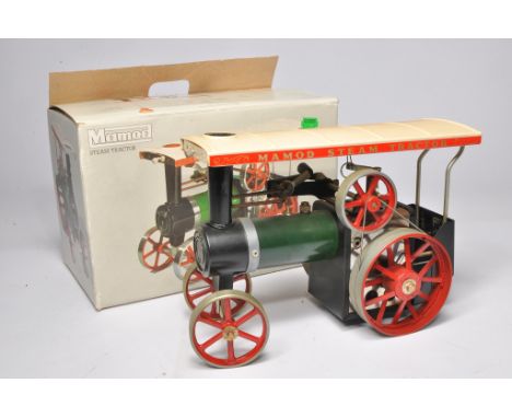Mamod boxed Steam Tractor. Untested but looks very clean. 