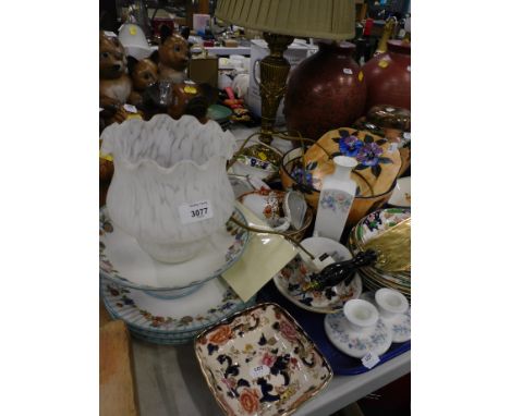 A pair of decorative vase lamps, table lamp,  various other pottery and effects. (1 trays and other) 