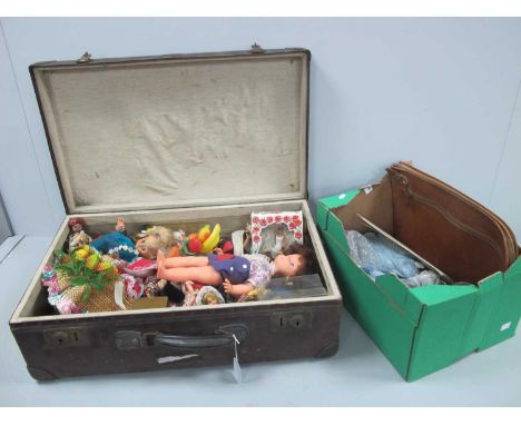 Two Nao Pottery Figures of Young Girls, tan leather document case, commemorative coins, B. Stadden 'Pipe Major 1937' figure, 