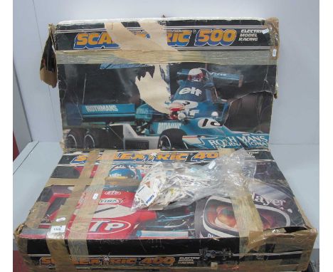 Scalextric '400' and '500' in boxes (completeness unknown), tea cards.