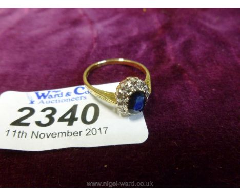 A vintage 18ct Gold Sapphire and Diamond Ring, 3.4 grams