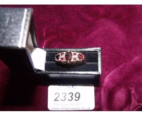 A 9ct gold Garnet Ring, 3.7 grams, size P 1/2.