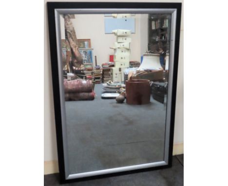20th century wall mirror. Approx. 102 x 71.5m

Reasonable used condition 