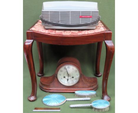 Sundry lot Inc. dressing stool, mantle clock, Philips projector, etc

all used and unchecked 