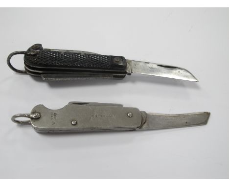 Two WWII British Army Military Jack Knives.