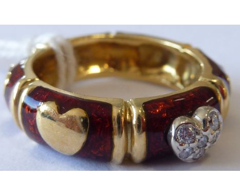 An 18 carat gold red enamel and diamonds "hearts" Ring   CONDITION REPORT:  Weight approx.  7.5g