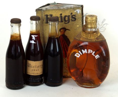 1 bottle Haig Dimple Deluxe Scotch Whisky from 1920's 
In original presentation outer (damaged) bottle and partial original m