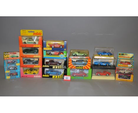 Mixed lot of diecast, including some interesting models: nine Solido; three Politoys Penny; Lone Star Flyers 9; Lintoy Linmob