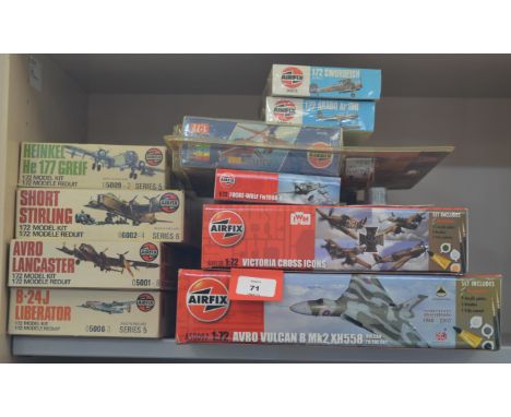 10 x Airfix plastic model kits, all 1:72 scale aircraft, includes: A50097; A50129; 6002-4; etc. Some still sealed, others app